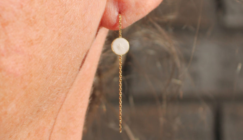 astrid c joaillerie boucle d'oreille or boucle d'oreille fait main lille BO longue or boucle d'oreille lille boucle d'oreille sur mesure boucle d'oreille étoile boucle d'oreille porcelaine boucle d'oreille calixte