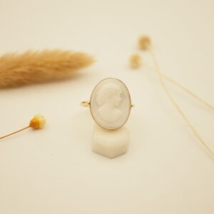 Camée bague or camée bijou or camée créatrice lille bijou 20 ans mariage noces porcelaine bijou