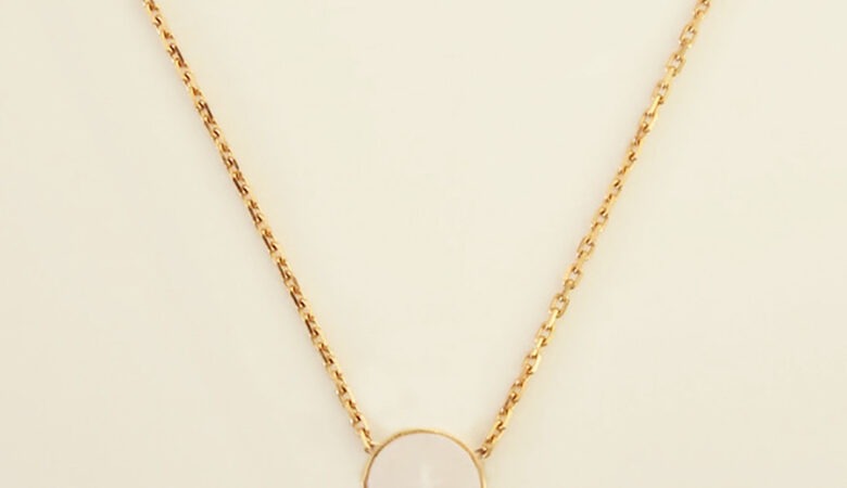 chaine or religieux croix porcelaine or collier baptême moderne collier catholique or collier or contemporain