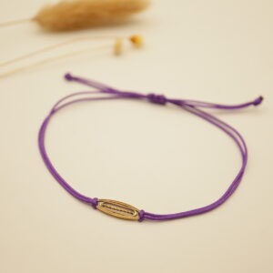 Bracelet avec lien de couleur et motif ancien upcyclé en or