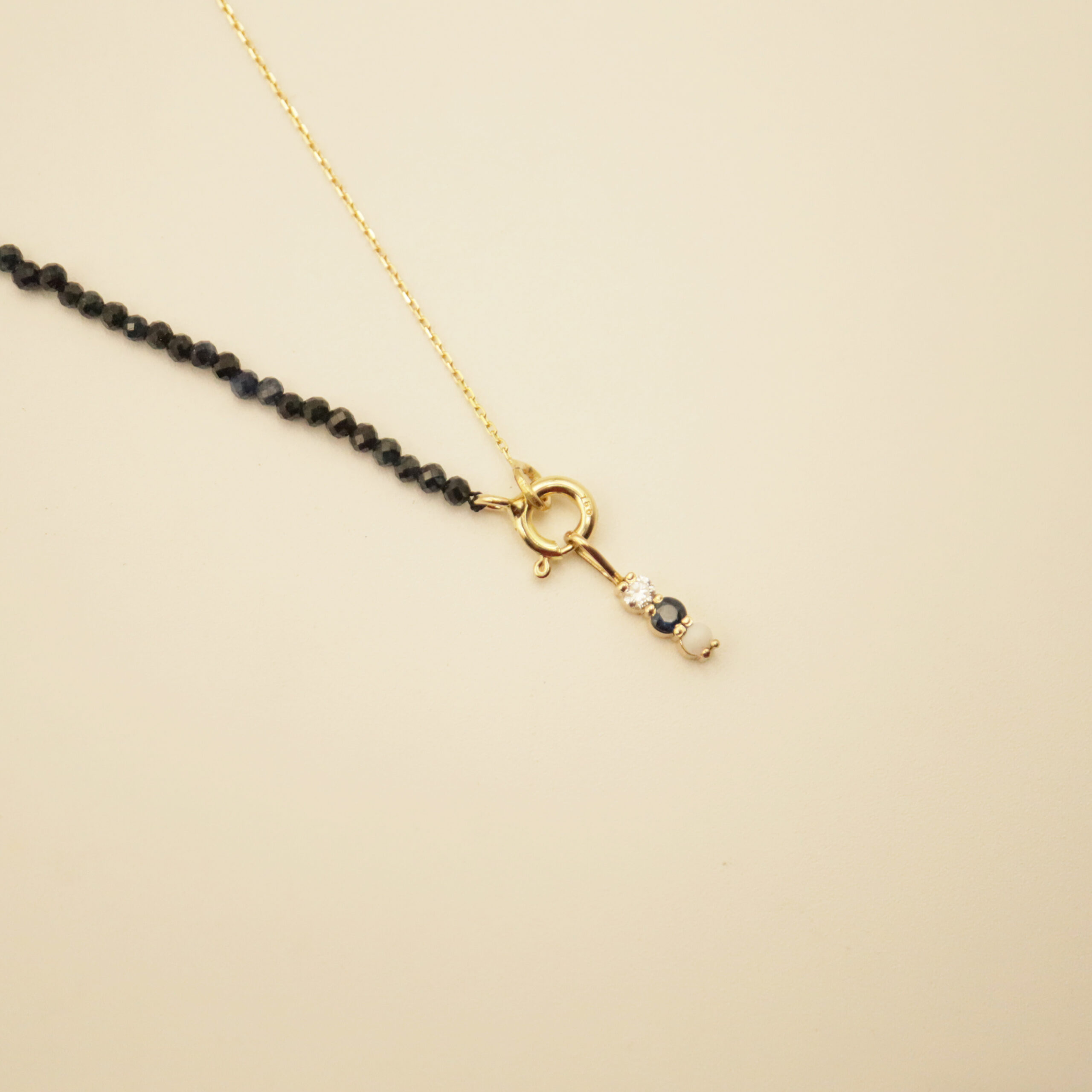 pendentif saphir diamant collier saphir diamant bijou or lille pendentif porcelaine astrid création sur-mesure lille bijou noces porcelaine