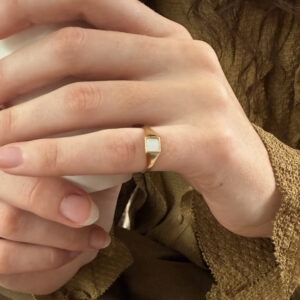 Mini chevalière or chevalière dame or chevalière or porcelaine chevalière carrée or