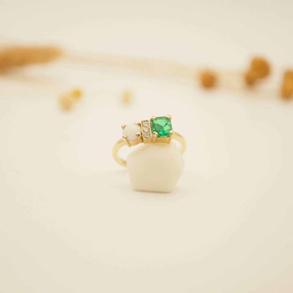 bague porcelaine astrid bijou émeraude diamants bague noces porcelaine bijou céramique or bague émeraude porcelaine bague de fiançailles